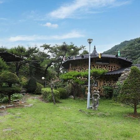 Hoengseong Daraegol Sanbang Pension Экстерьер фото