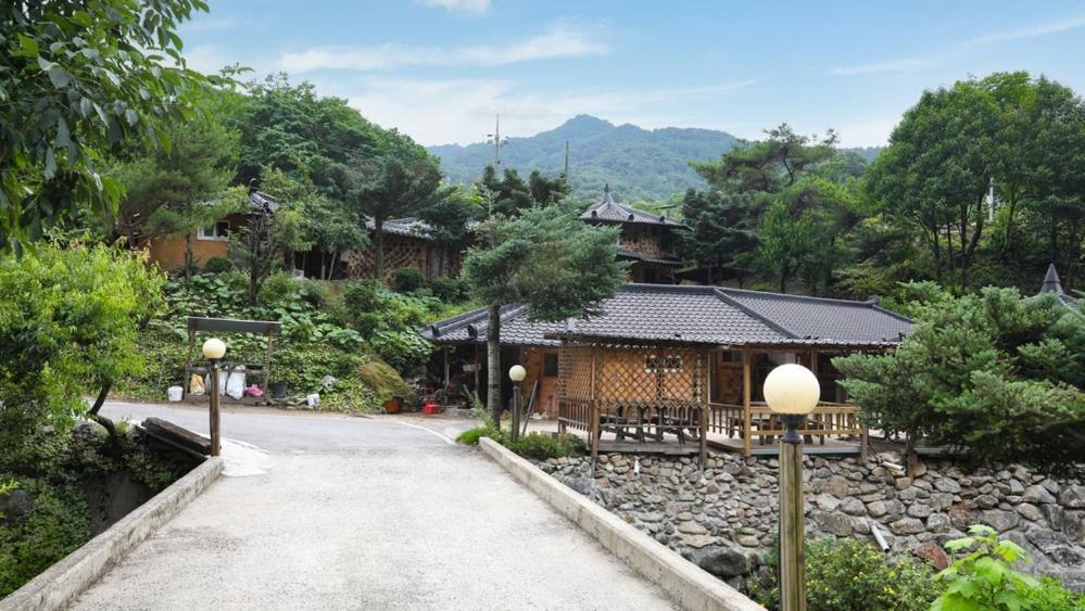 Hoengseong Daraegol Sanbang Pension Экстерьер фото